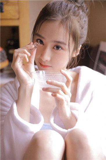 向日葵秋葵草莓丝瓜鸭脖芭乐免费版