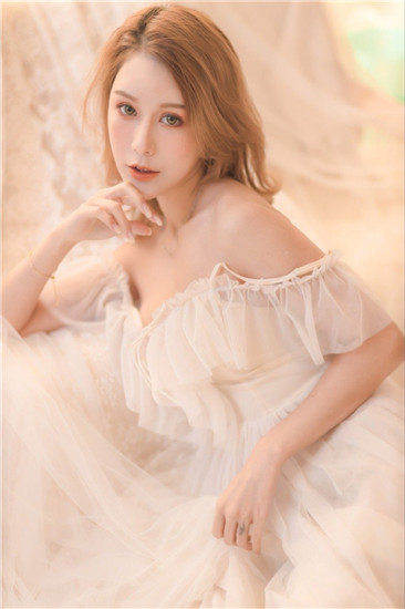 草莓秋葵鸭脖丝瓜榴莲幸福宝