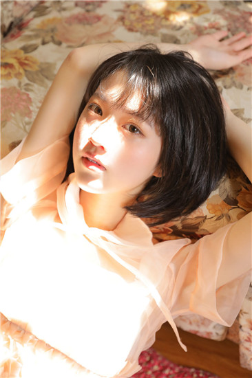 免费污丝瓜草莓榴莲深夜释放自己最新版
