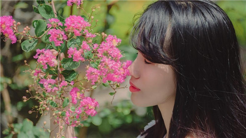 俏佳人忘忧草wyc.ia污