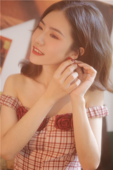 两个人在线观看视频哔哩哔哩