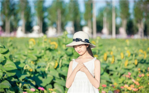 天黑黑完整版电影在线播放