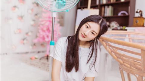 男女生打扑克差差差差免费看