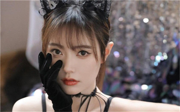 芭乐 向日葵 小猪 鸭脖 丝瓜污版