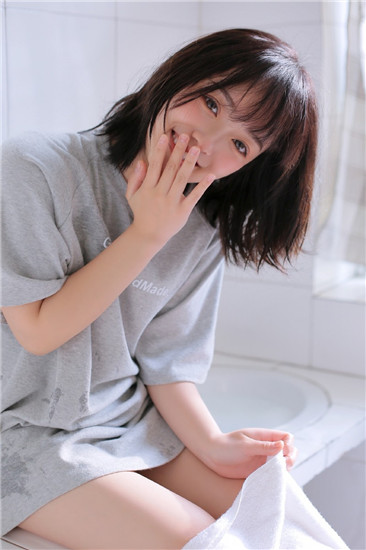 草莓榴莲向日葵满18岁黄