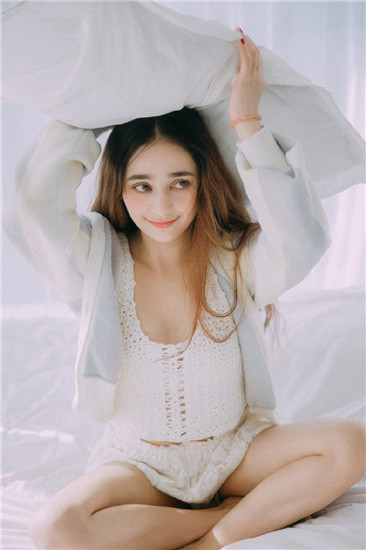 深夜一个one一个就够了致敬韩寒