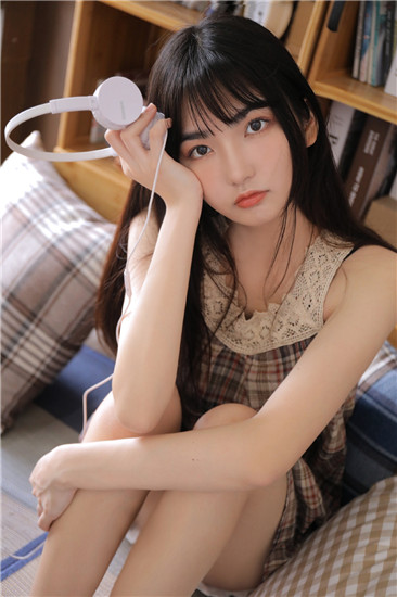 精品日产卡一卡二卡927手机版
