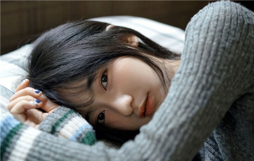 胸大美女光溜溜无遮掩视频