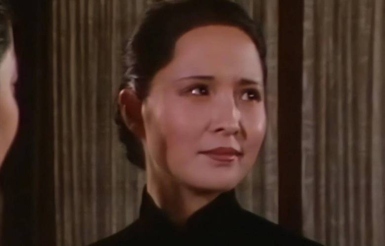 绝色中出系列在线