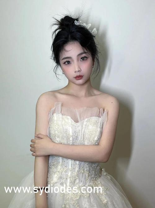 18岁女rapperdisssubs完整版