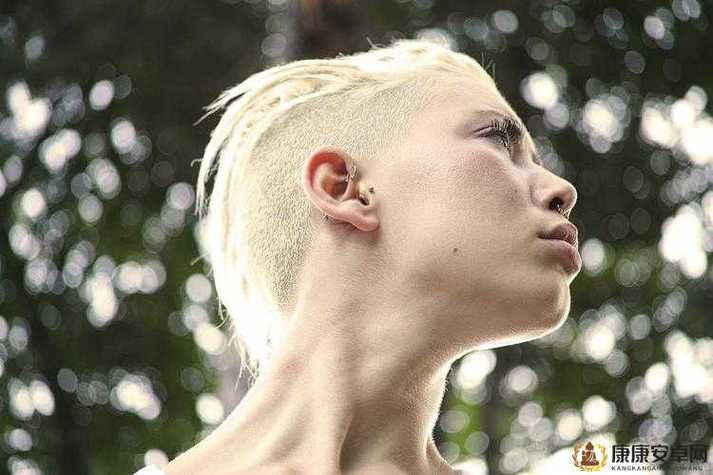 18岁女RAPPER仙踪林2025