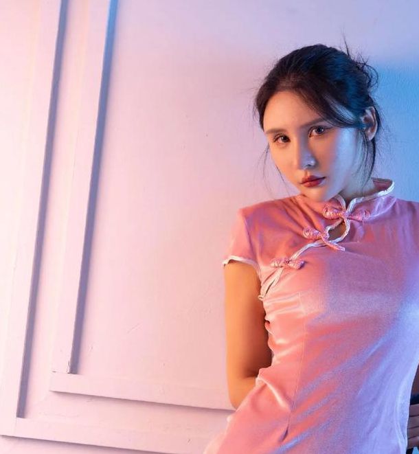 精品丝袜综合区旗袍