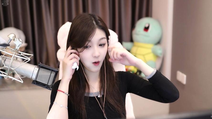 秋叶直播免费观看