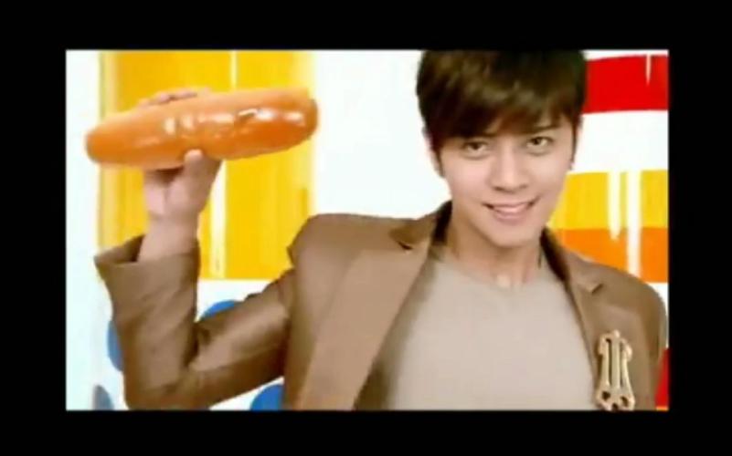 罗志祥代言鸭脖视频