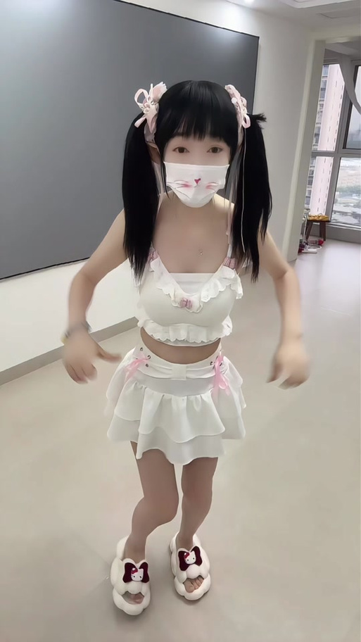 小12萝8禁在线观看