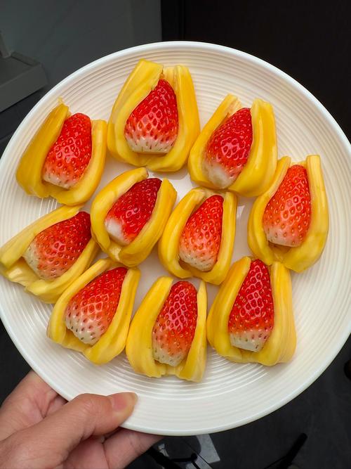 榴莲草莓菠萝蜜视频下载