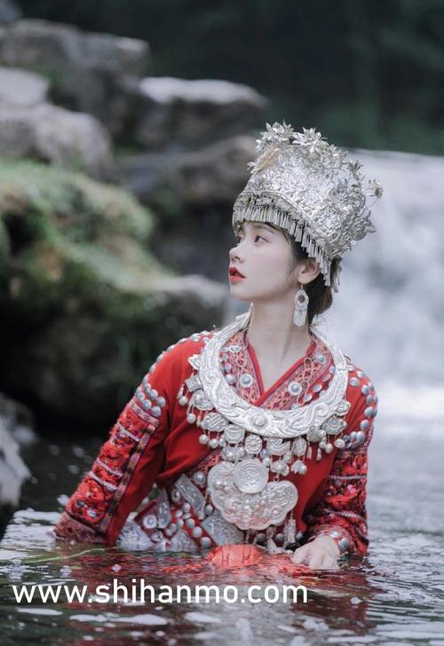 2022仙踪林老狼果冻视频二百