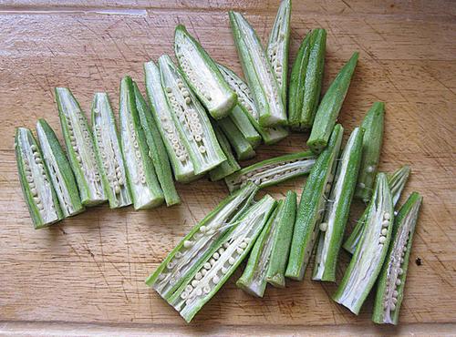 绿巨人秋葵黄瓜榴莲丝瓜香蕉色多多ios