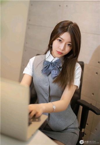 芭乐向日葵鸭脖小猪