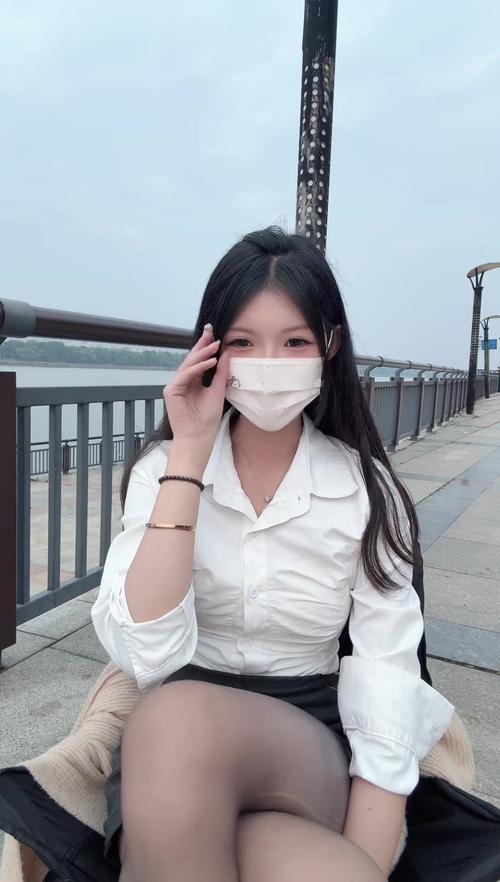 1300部小u女视频