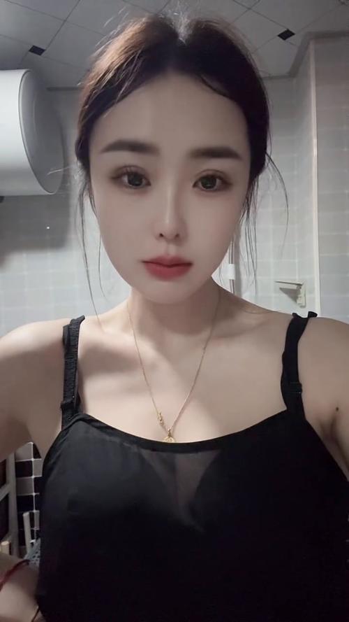 自拍视频免费观看真人示范免费