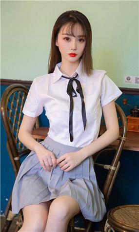 绿巨人草莓丝瓜芭乐鸭脖免费版