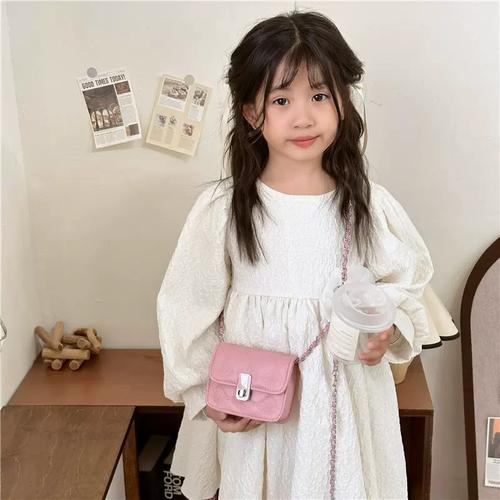 我给九岁的女e儿开了包