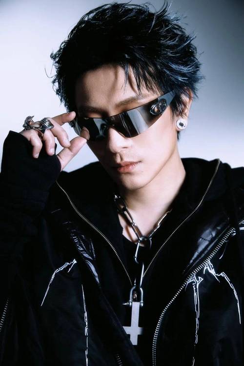 日本16岁rapper最新版