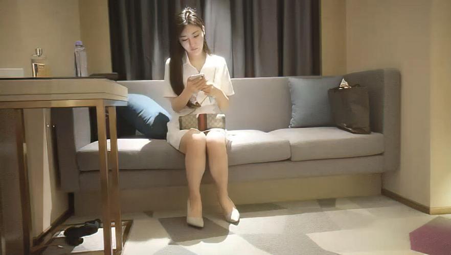 午夜探花精品系列在线观看