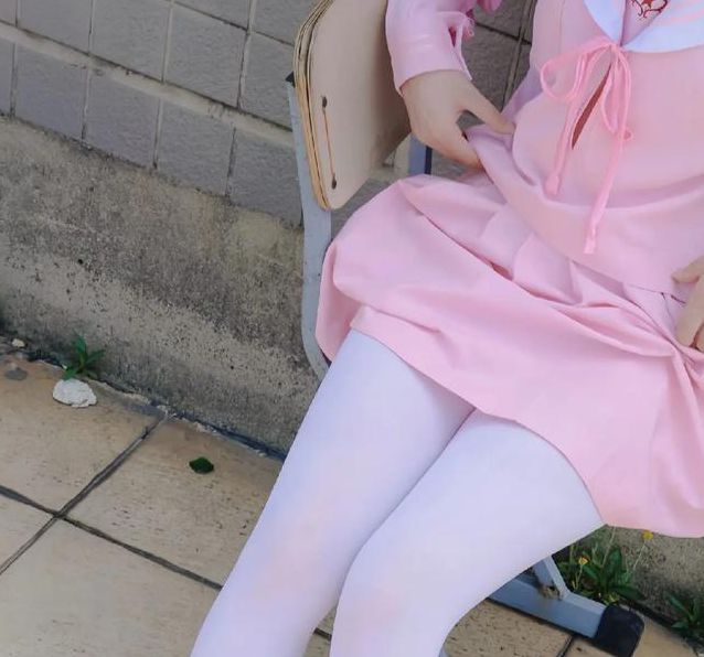 粉嫩粉嫩的18在线观看