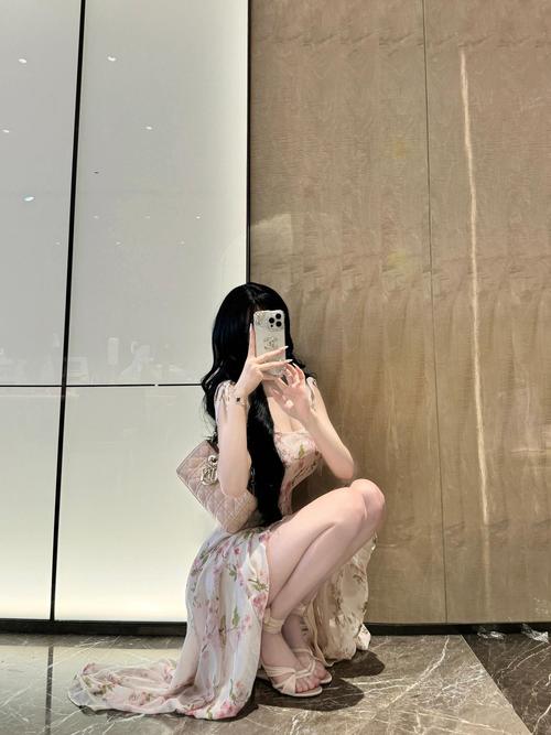 幸福宝app绿巨人千层浪