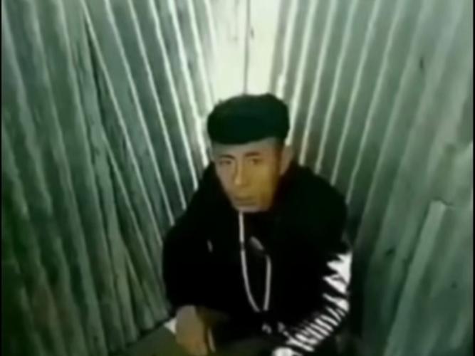 老八吃粑粑视频