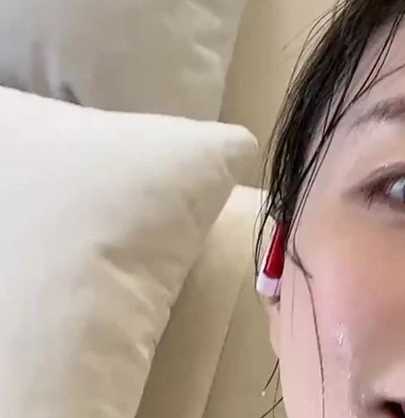 美女高潮流白浆国内自拍