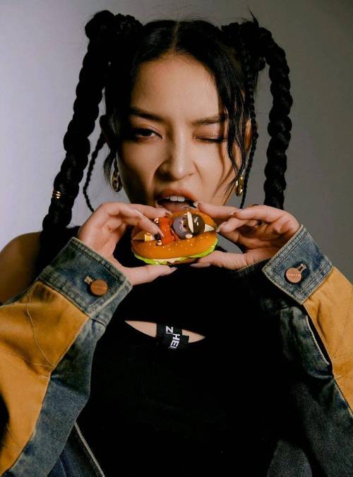 十六岁台湾女RAPPER