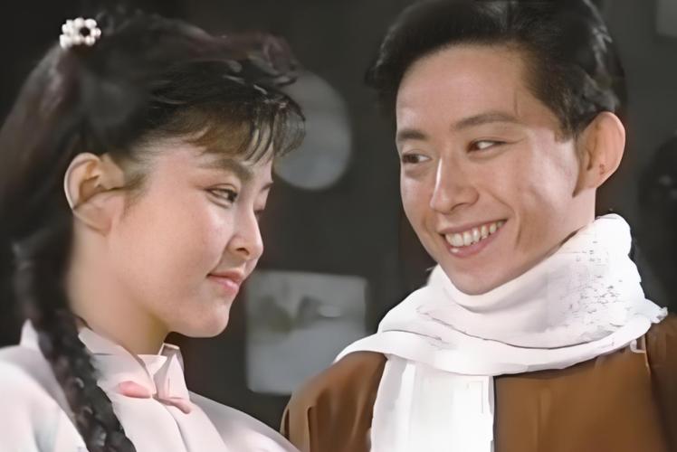 青青河边草在线视频免费观看