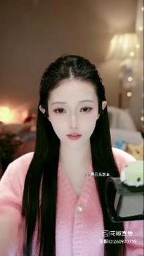 花椒直播小姐姐