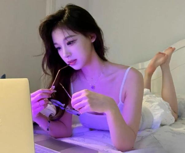 一个人HD高清在线观看日本