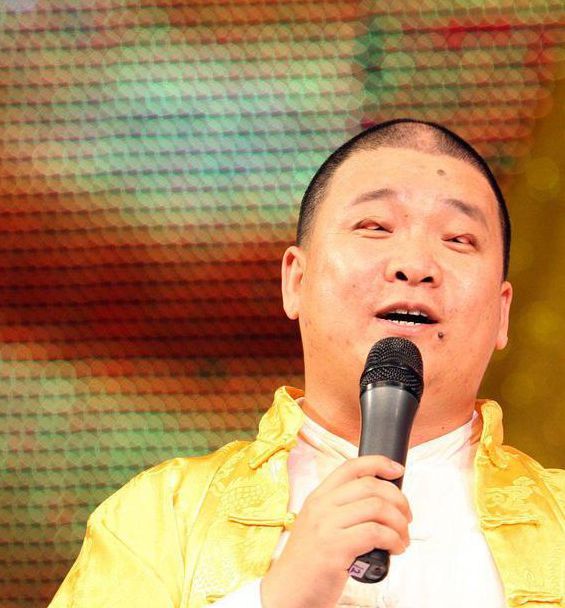 孙小宝二人转下载