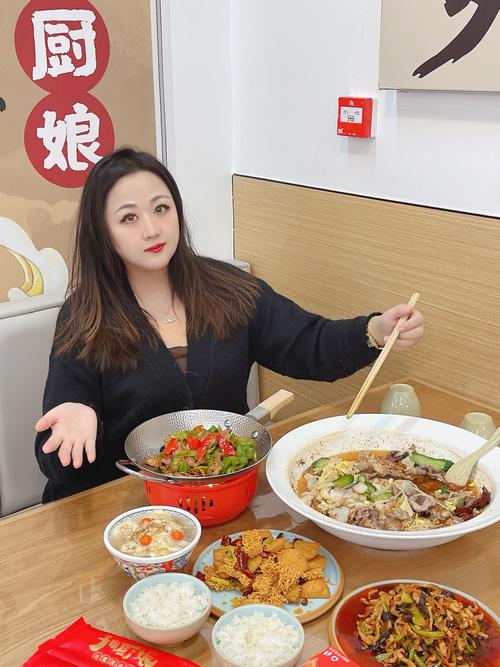 胖妹做饭视频