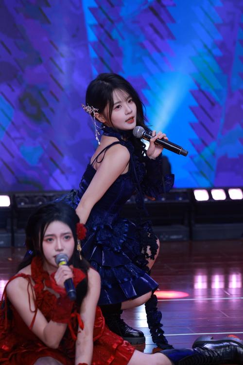 夜蝶无限制版app