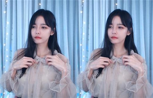 丝瓜黄瓜草莓向日葵秋葵蜜桃福利版：看视频得福利的软件