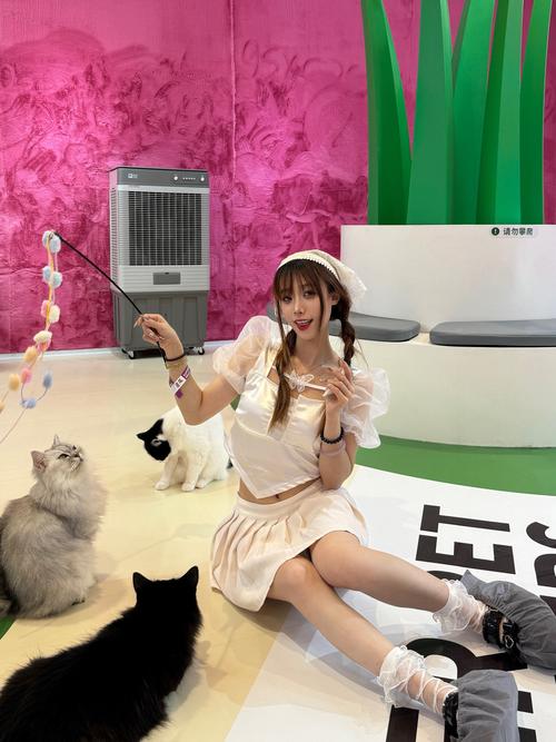 色猫咪免费人成网站在线观看