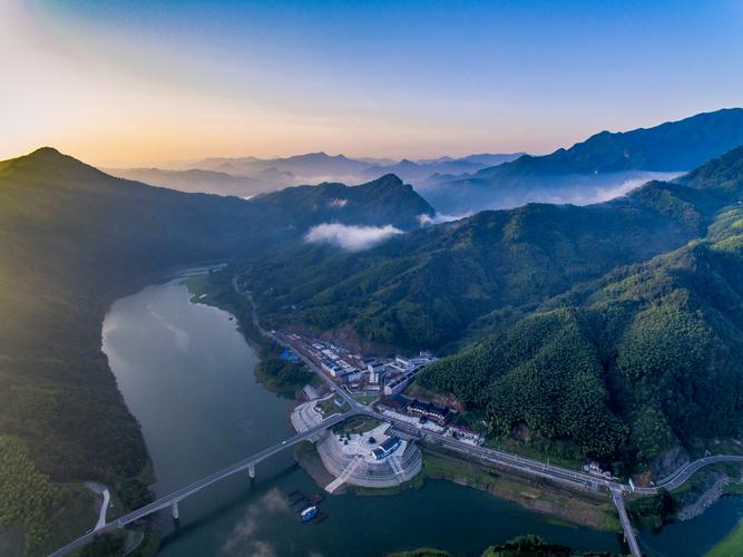 鲁尔山在线永久免费