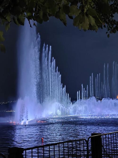 在线好看的喷泉视频