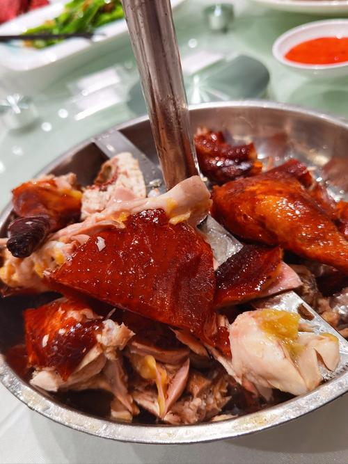 青瓜草莓榴莲鸭脖入口最新版