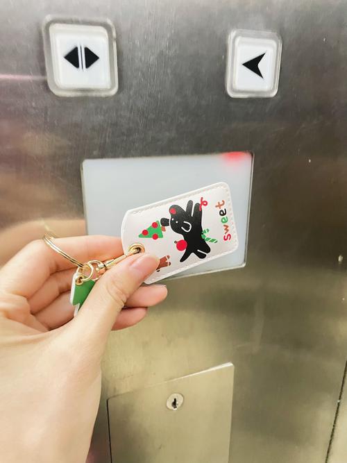 亚洲一卡2卡3卡4卡忘忧草