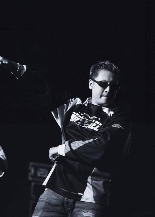 日本最强rapper免费视频