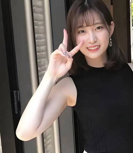 美谷朱里在线精品视频