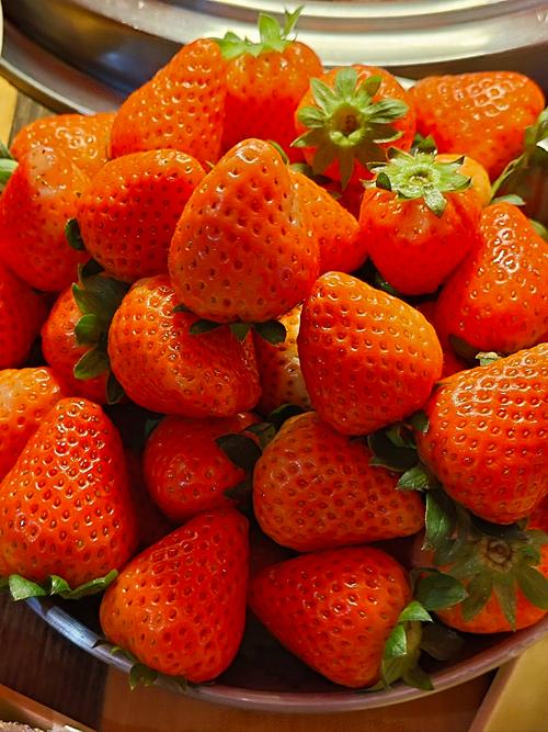 幸福宝草莓榴莲深夜释放自己免费完全免费