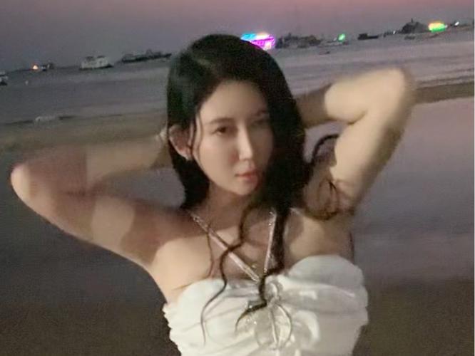 午夜福利上海李雅在线观看